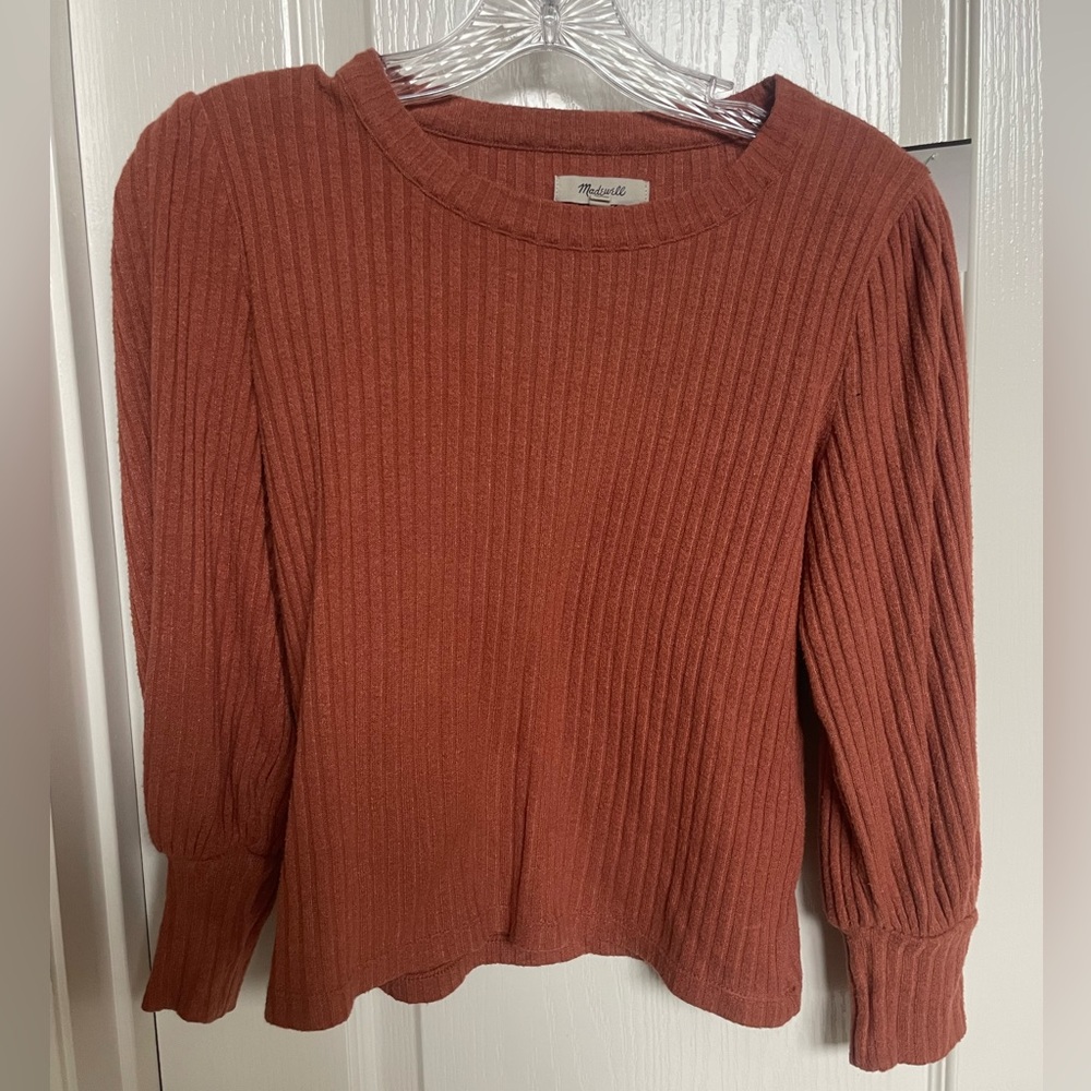 Madewell brush rubbed top pleat-sleeve top in afterglow red